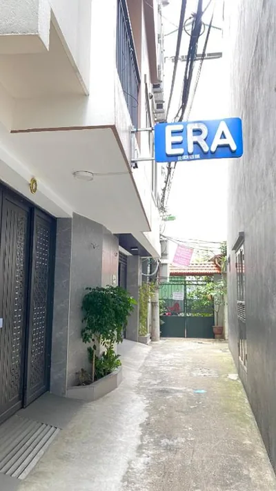 Era Apartment Khuc Thua Du – Photos 3