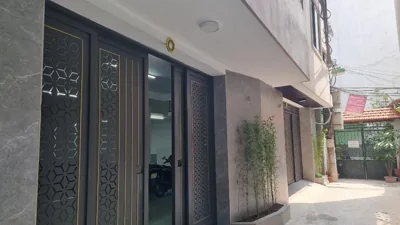 Era Apartment Khuc Thua Du – Photos 16